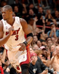 开云体育网址-蒂格：韦德比欧文强&amp;他独自carry过 欧文早期带队很糟糕