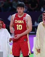 开云体育下载-媒体人：王俊杰赛后哭了 说明这个爱笑的20岁小孩哥不甘于此